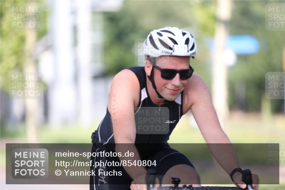 10.08.2025 - GEWOBA Citytriathlon Bremen Yannick Fuchs http://msf.ph/oto/8540804 10.08.2025 10:30:49 Radfahren 353, 376, 471, 476 meine-sportfotos.de