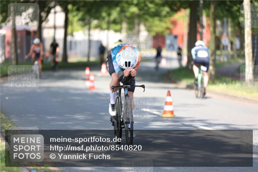 10.08.2025 - GEWOBA Citytriathlon Bremen Yannick Fuchs http://msf.ph/oto/8540820 10.08.2025 10:31:26 Radfahren 363, 387, 434 meine-sportfotos.de