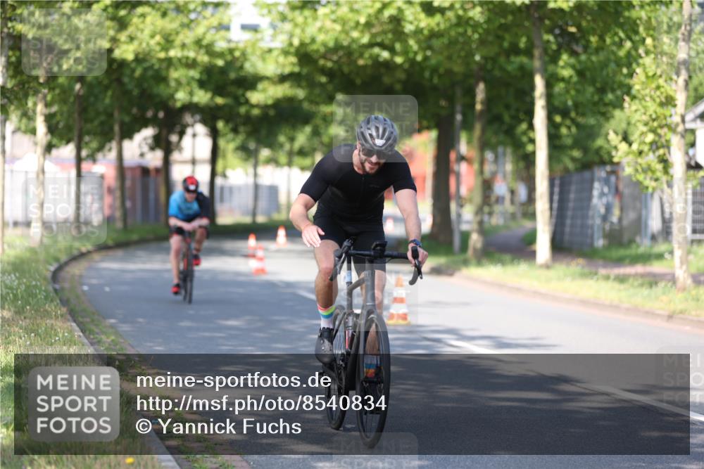10.08.2025 - GEWOBA Citytriathlon Bremen Yannick Fuchs http://msf.ph/oto/8540834 10.08.2025 10:31:33 Radfahren 363 meine-sportfotos.de