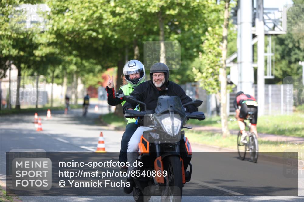10.08.2025 - GEWOBA Citytriathlon Bremen Yannick Fuchs http://msf.ph/oto/8540869 10.08.2025 10:32:30 Radfahren 349, 354, 406, 408, 426, 432, 473, 483, 502 meine-sportfotos.de