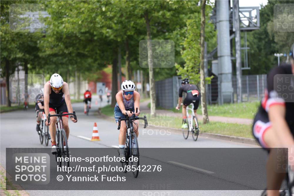 10.08.2025 - GEWOBA Citytriathlon Bremen Yannick Fuchs http://msf.ph/oto/8542276 10.08.2025 12:47:48 Radfahren 566, 587, 590, 679, 745, 801, 884, 916, 941, 943, 951 meine-sportfotos.de
