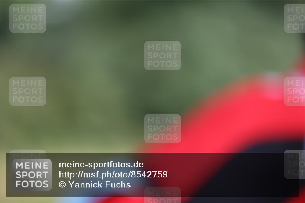 10.08.2025 - GEWOBA Citytriathlon Bremen Yannick Fuchs http://msf.ph/oto/8542759 10.08.2025 10:42:06 Radfahren 25, 41, 131, 177, 223 meine-sportfotos.de