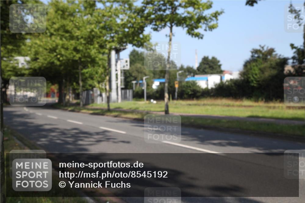 10.08.2025 - GEWOBA Citytriathlon Bremen Yannick Fuchs http://msf.ph/oto/8545192 10.08.2025 09:41:34 Radfahren  meine-sportfotos.de