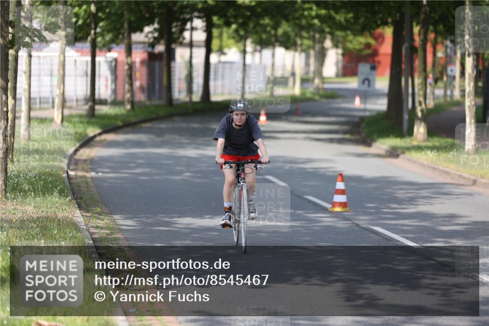 10.08.2025 - GEWOBA Citytriathlon Bremen Yannick Fuchs http://msf.ph/oto/8545467 10.08.2025 11:06:36 Radfahren 171 meine-sportfotos.de
