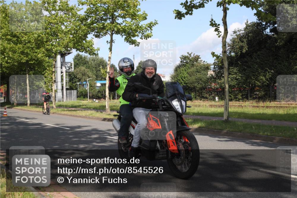 10.08.2025 - GEWOBA Citytriathlon Bremen Yannick Fuchs http://msf.ph/oto/8545526 10.08.2025 10:32:18 Radfahren 205, 354, 408, 432, 508 meine-sportfotos.de