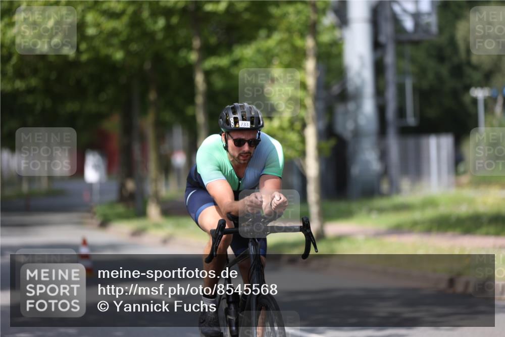 10.08.2025 - GEWOBA Citytriathlon Bremen Yannick Fuchs http://msf.ph/oto/8545568 10.08.2025 11:57:23 Radfahren 733 meine-sportfotos.de