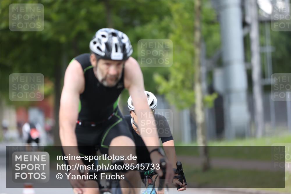 10.08.2025 - GEWOBA Citytriathlon Bremen Yannick Fuchs http://msf.ph/oto/8545733 10.08.2025 12:59:31 Radfahren 595, 606, 611, 710, 846, 899, 975, 978 meine-sportfotos.de