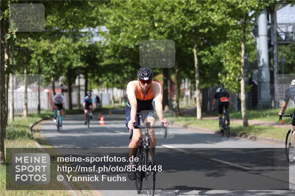 10.08.2025 - GEWOBA Citytriathlon Bremen Yannick Fuchs http://msf.ph/oto/8546448 10.08.2025 12:07:44 Radfahren 559, 609, 646, 650, 660, 693, 705, 706, 721, 723, 740, 879 meine-sportfotos.de