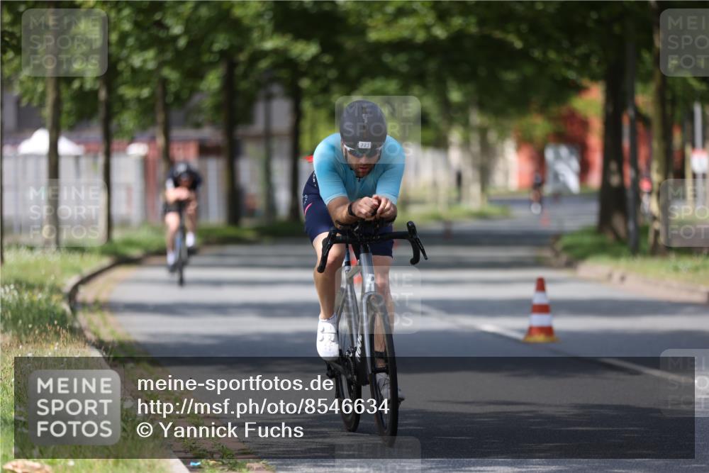 10.08.2025 - GEWOBA Citytriathlon Bremen Yannick Fuchs http://msf.ph/oto/8546634 10.08.2025 13:02:24 Radfahren 607, 771 meine-sportfotos.de