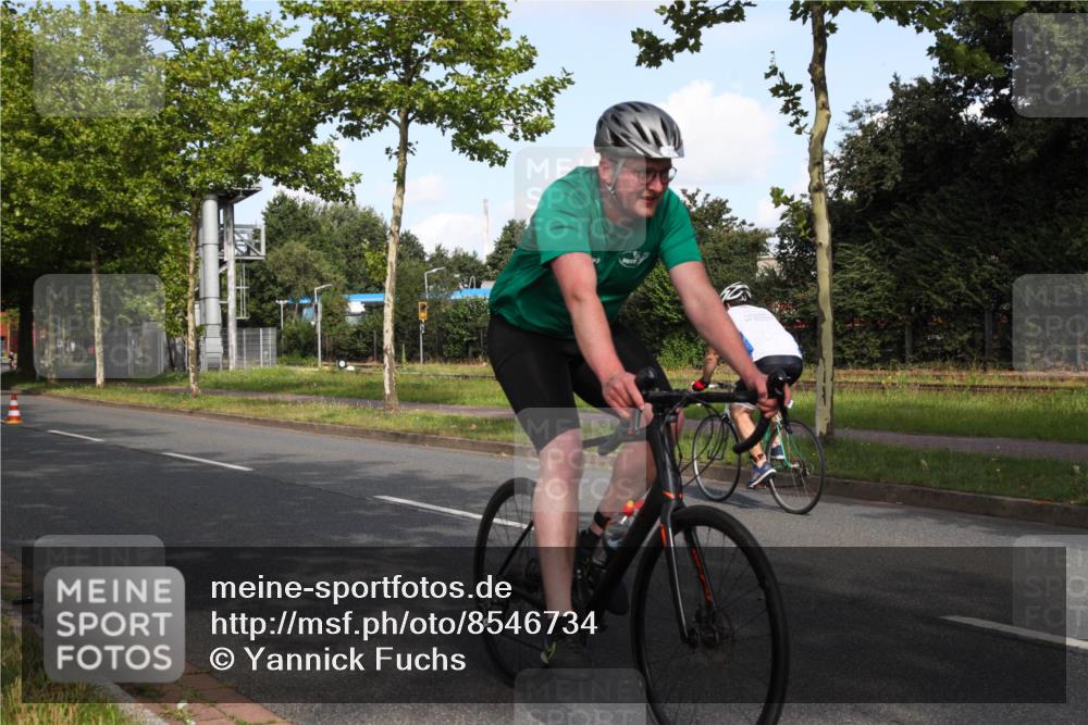 10.08.2025 - GEWOBA Citytriathlon Bremen Yannick Fuchs http://msf.ph/oto/8546734 10.08.2025 10:42:18 Radfahren 25, 131, 167, 189 meine-sportfotos.de