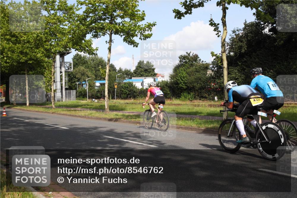 10.08.2025 - GEWOBA Citytriathlon Bremen Yannick Fuchs http://msf.ph/oto/8546762 10.08.2025 10:42:42 Radfahren 13, 17, 89, 175, 199 meine-sportfotos.de