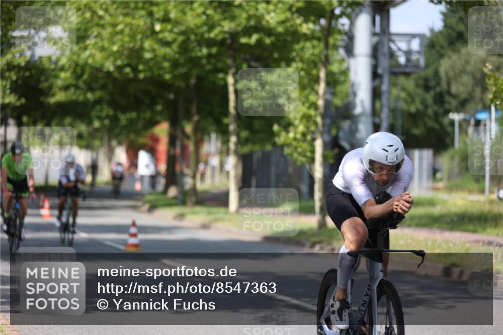 10.08.2025 - GEWOBA Citytriathlon Bremen Yannick Fuchs http://msf.ph/oto/8547363 10.08.2025 12:10:29 Radfahren 629, 644, 647, 656, 710, 722, 730, 755, 889, 1014 meine-sportfotos.de