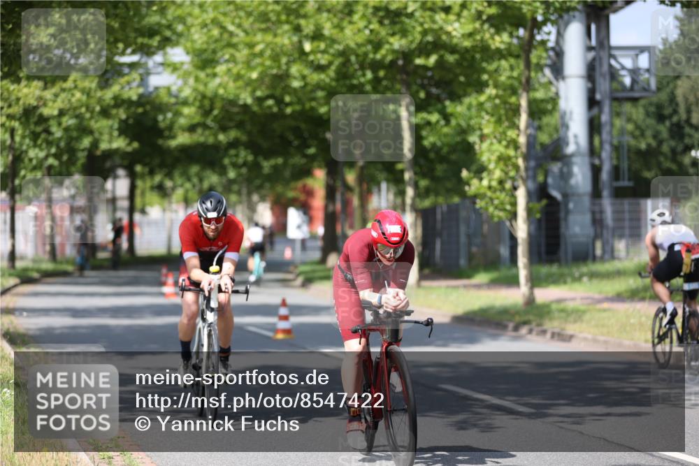 10.08.2025 - GEWOBA Citytriathlon Bremen Yannick Fuchs http://msf.ph/oto/8547422 10.08.2025 12:10:33 Radfahren 622, 629, 644, 647, 656, 710, 712, 722, 730, 748, 755, 819, 889, 1014 meine-sportfotos.de