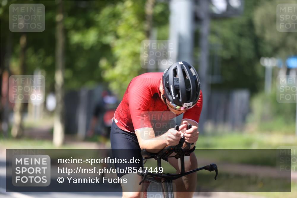 10.08.2025 - GEWOBA Citytriathlon Bremen Yannick Fuchs http://msf.ph/oto/8547449 10.08.2025 13:05:34 Radfahren 587, 615, 627, 641, 659, 746, 809, 876, 897, 943 meine-sportfotos.de