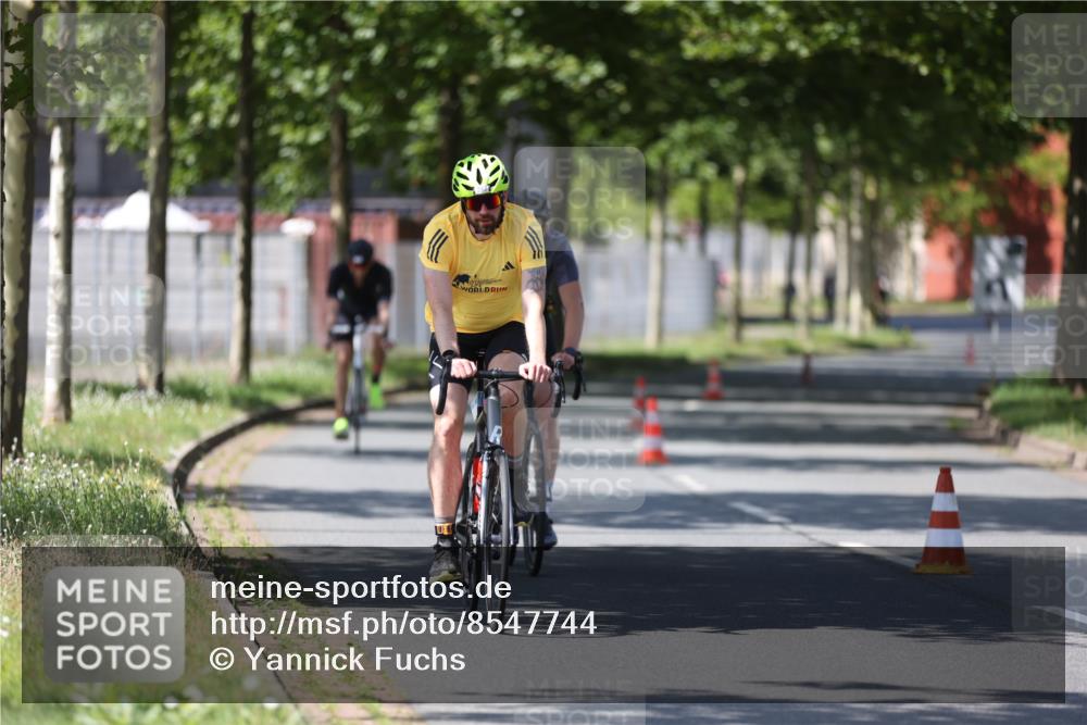 10.08.2025 - GEWOBA Citytriathlon Bremen Yannick Fuchs http://msf.ph/oto/8547744 10.08.2025 13:08:09 Radfahren 626, 643, 666, 687, 689, 792, 838, 852 meine-sportfotos.de