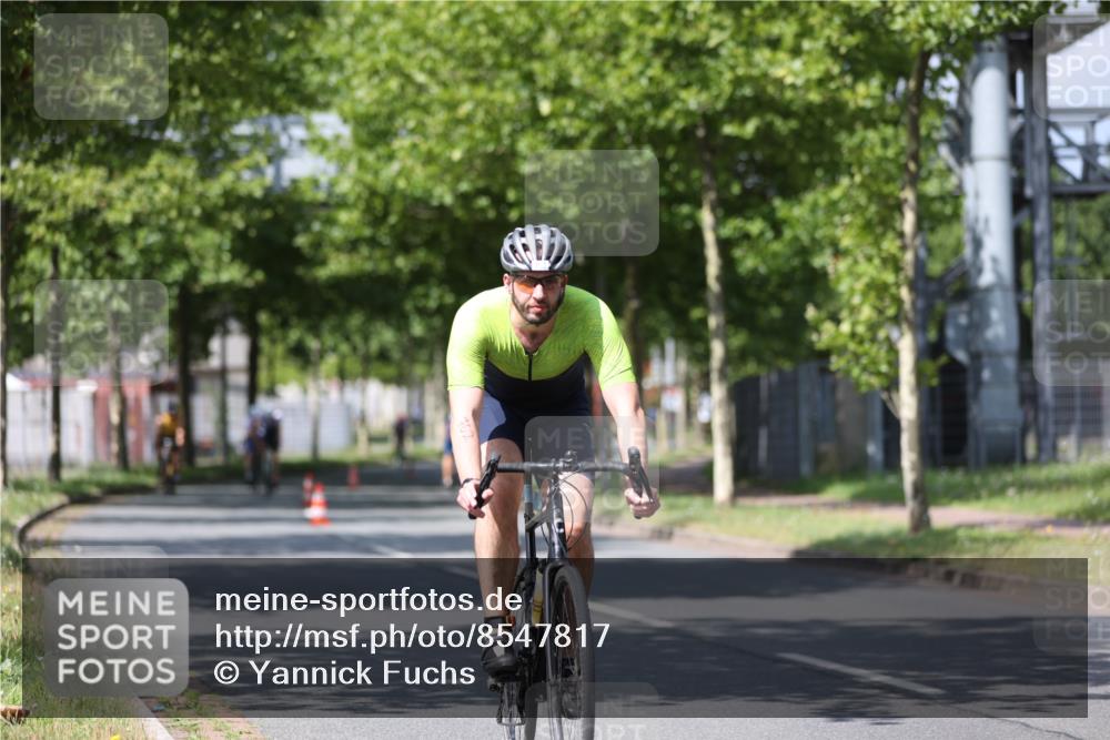 10.08.2025 - GEWOBA Citytriathlon Bremen Yannick Fuchs http://msf.ph/oto/8547817 10.08.2025 12:11:57 Radfahren 576, 667, 699, 702, 752, 799, 816, 907 meine-sportfotos.de