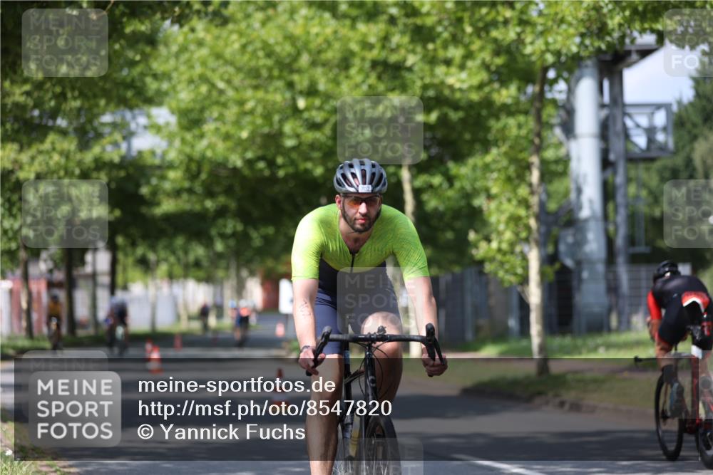 10.08.2025 - GEWOBA Citytriathlon Bremen Yannick Fuchs http://msf.ph/oto/8547820 10.08.2025 12:11:57 Radfahren 576, 667, 699, 702, 752, 799, 816, 907 meine-sportfotos.de