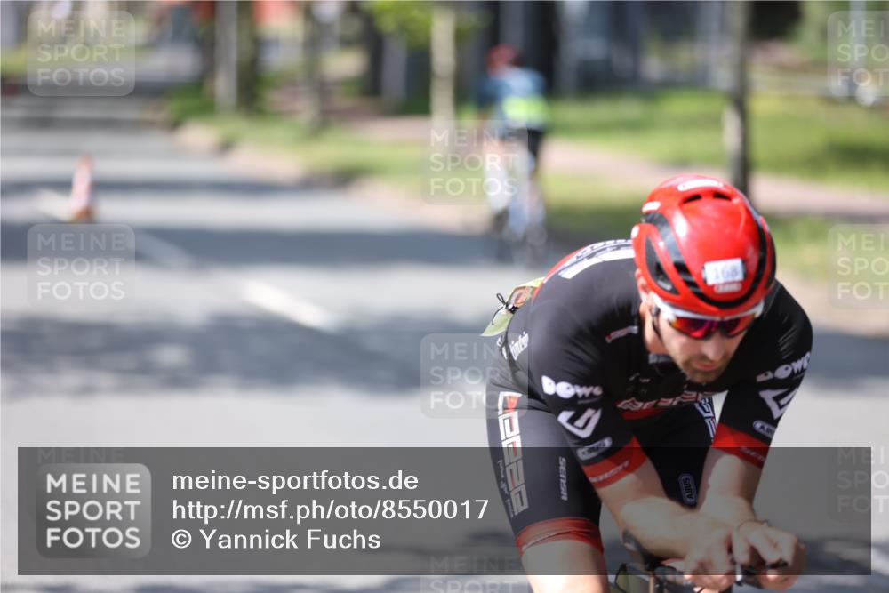 10.08.2025 - GEWOBA Citytriathlon Bremen Yannick Fuchs http://msf.ph/oto/8550017 10.08.2025 14:11:58 Radfahren 12, 156, 168 meine-sportfotos.de