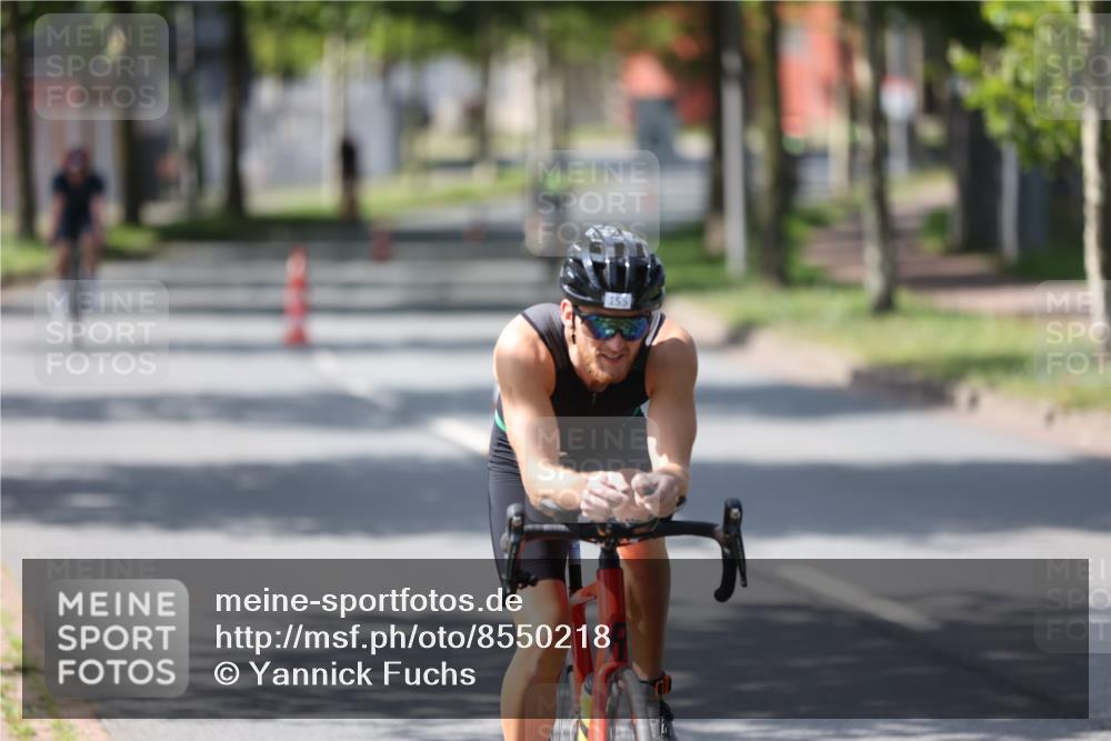 10.08.2025 - GEWOBA Citytriathlon Bremen Yannick Fuchs http://msf.ph/oto/8550218 10.08.2025 14:12:44 Radfahren 66, 117, 148, 155 meine-sportfotos.de