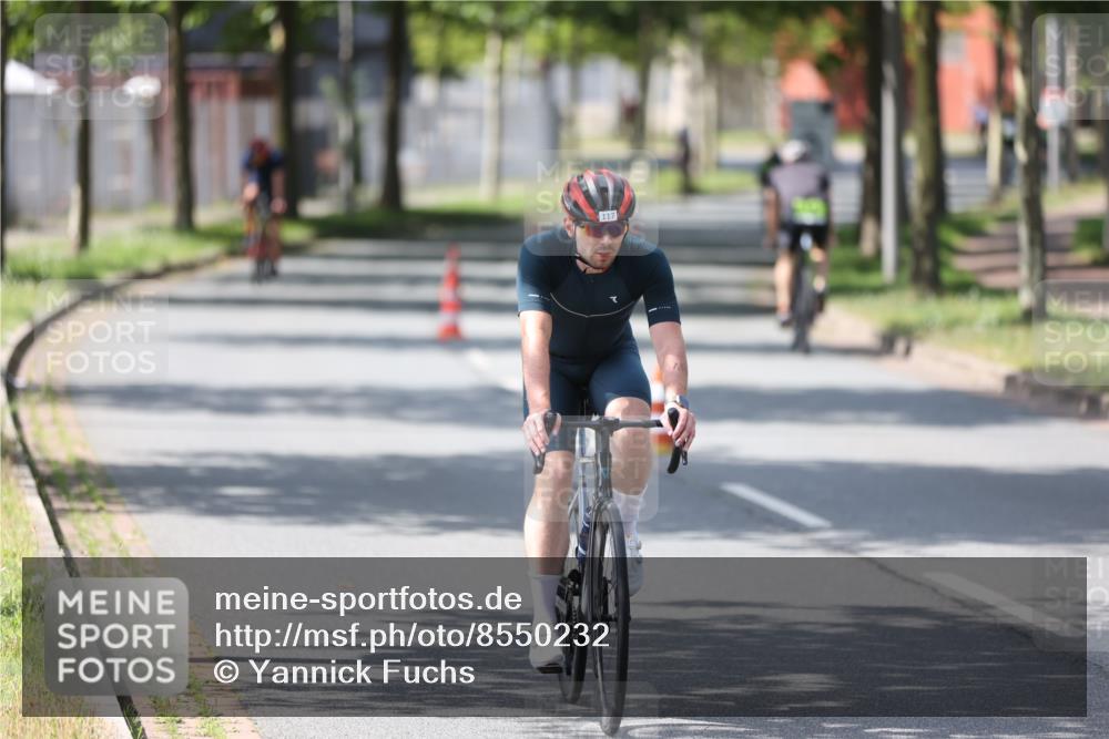 10.08.2025 - GEWOBA Citytriathlon Bremen Yannick Fuchs http://msf.ph/oto/8550232 10.08.2025 14:12:47 Radfahren 95, 117, 148, 155 meine-sportfotos.de