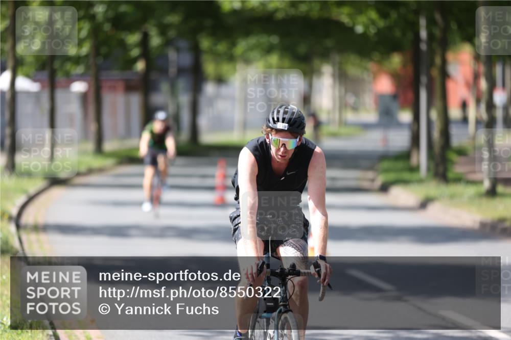 10.08.2025 - GEWOBA Citytriathlon Bremen Yannick Fuchs http://msf.ph/oto/8550322 10.08.2025 14:13:03 Radfahren 8, 95, 107, 148 meine-sportfotos.de