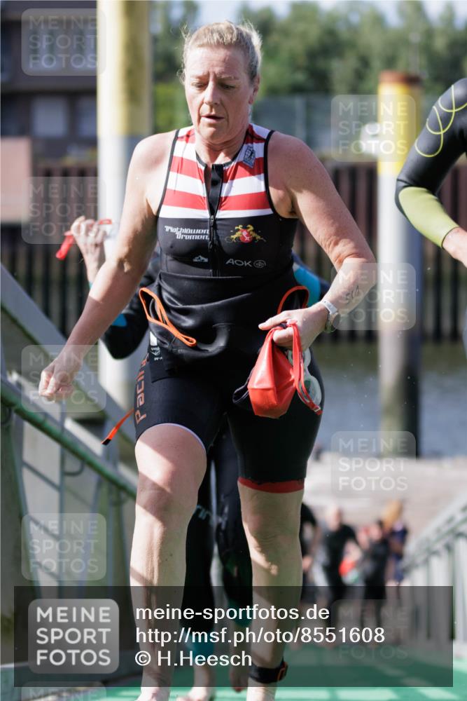 10.08.2025 - GEWOBA Citytriathlon Bremen H.Heesch http://msf.ph/oto/8551608 10.08.2025 10:24:14 Schwimmen 127, 239, 245, 435, 440, 463, 485, 496, 501 meine-sportfotos.de