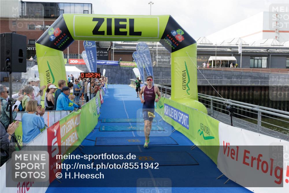 10.08.2025 - GEWOBA Citytriathlon Bremen H.Heesch http://msf.ph/oto/8551942 10.08.2025 11:06:16 Ziel 391 meine-sportfotos.de
