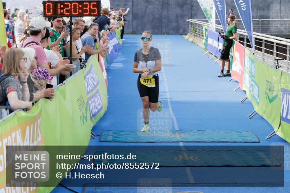 10.08.2025 - GEWOBA Citytriathlon Bremen H.Heesch http://msf.ph/oto/8552572 10.08.2025 11:24:17 Ziel 471 meine-sportfotos.de
