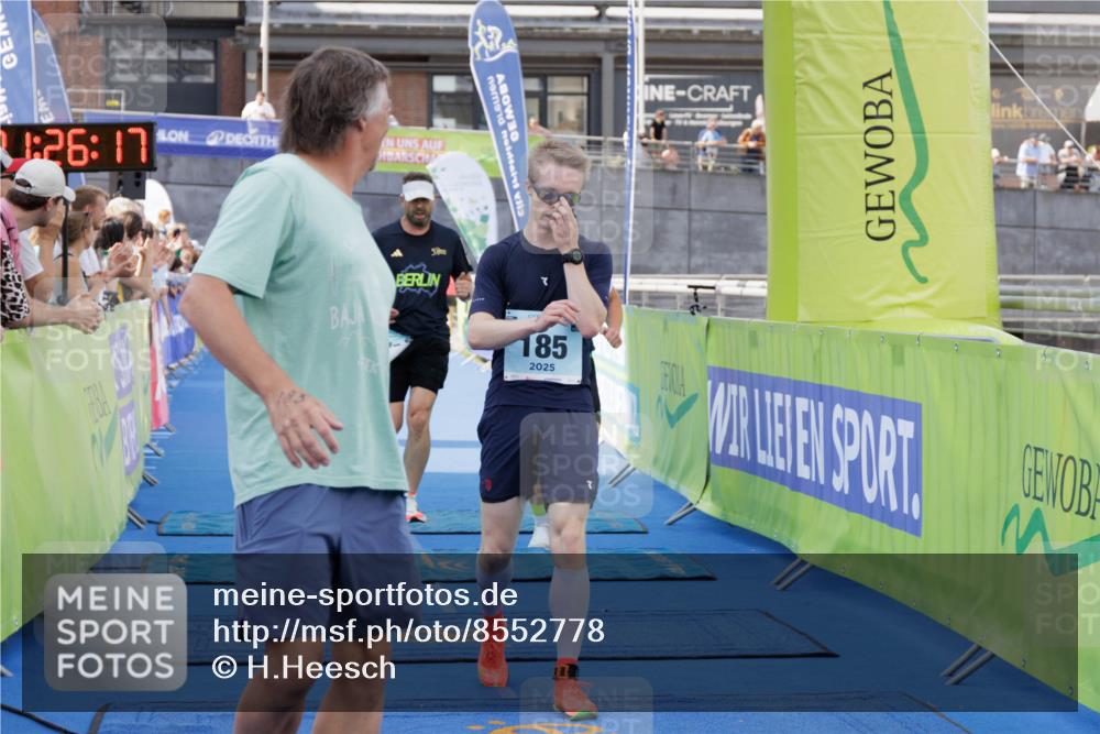 10.08.2025 - GEWOBA Citytriathlon Bremen H.Heesch http://msf.ph/oto/8552778 10.08.2025 11:29:58 Ziel 119, 185, 241, 350, 404 meine-sportfotos.de