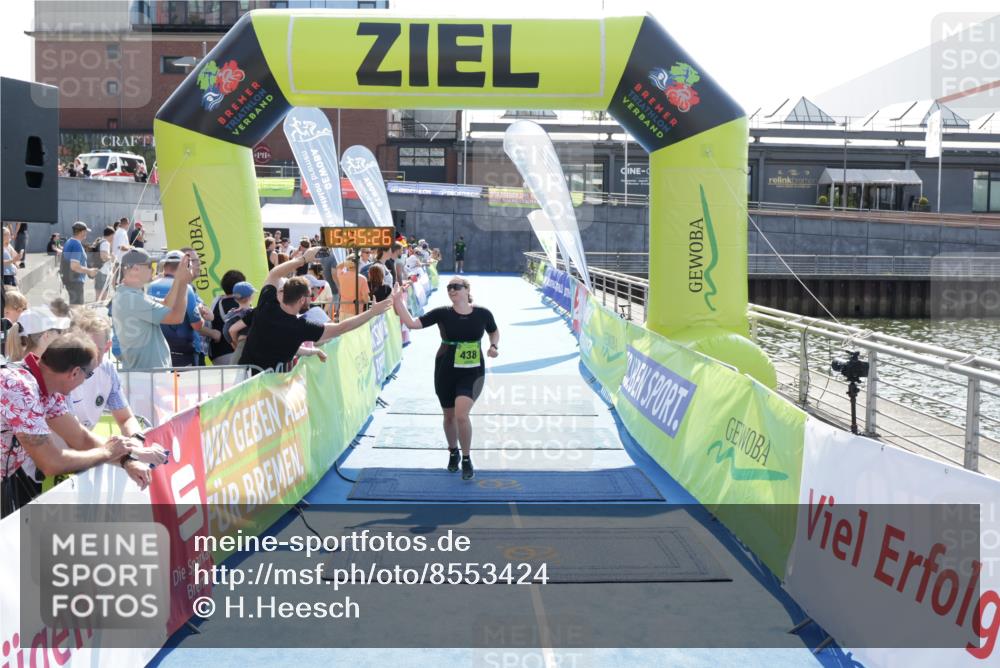 10.08.2025 - GEWOBA Citytriathlon Bremen H.Heesch http://msf.ph/oto/8553424 10.08.2025 15:45:30 Ziel 438 meine-sportfotos.de