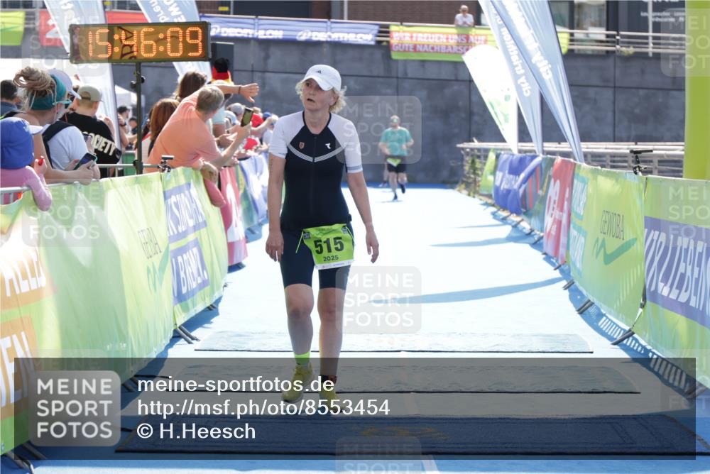 10.08.2025 - GEWOBA Citytriathlon Bremen H.Heesch http://msf.ph/oto/8553454 10.08.2025 15:46:13 Ziel 515 meine-sportfotos.de
