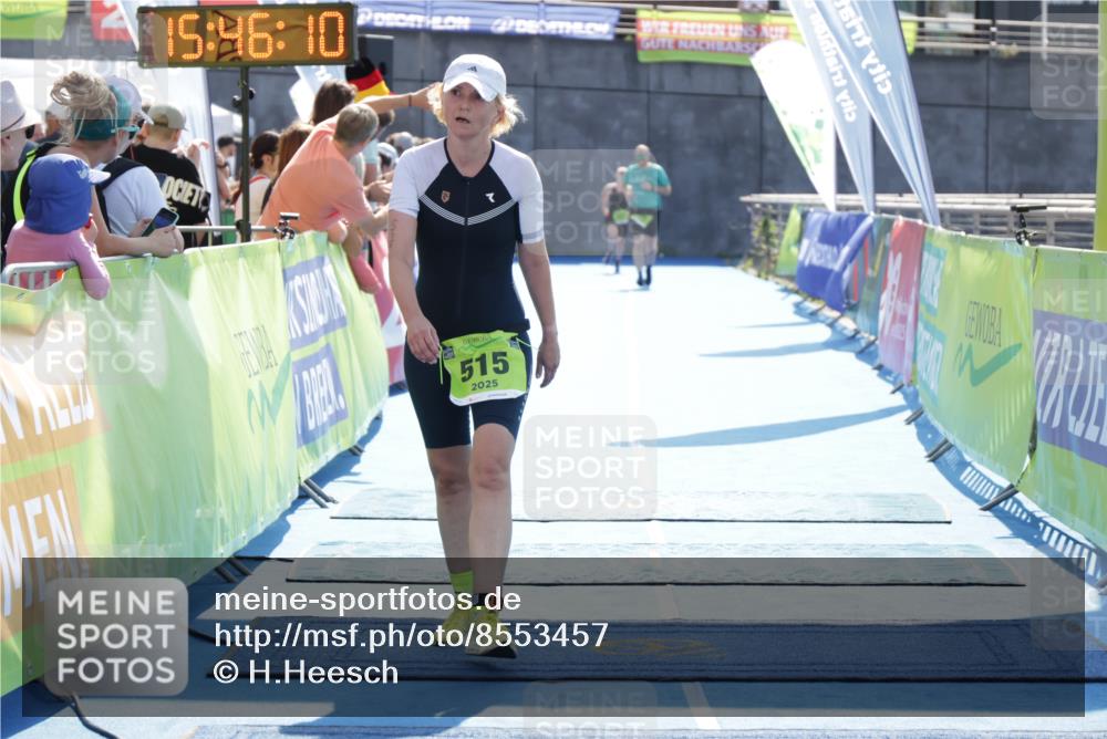 10.08.2025 - GEWOBA Citytriathlon Bremen H.Heesch http://msf.ph/oto/8553457 10.08.2025 15:46:14 Ziel 515 meine-sportfotos.de