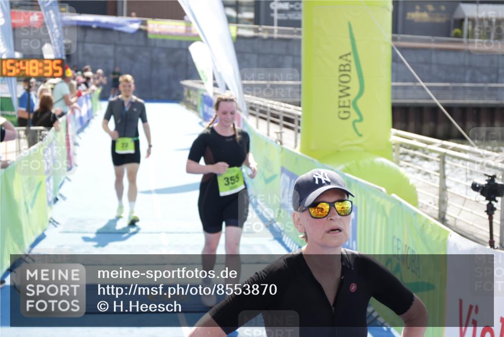 10.08.2025 - GEWOBA Citytriathlon Bremen H.Heesch http://msf.ph/oto/8553870 10.08.2025 15:48:39 Ziel 355 meine-sportfotos.de