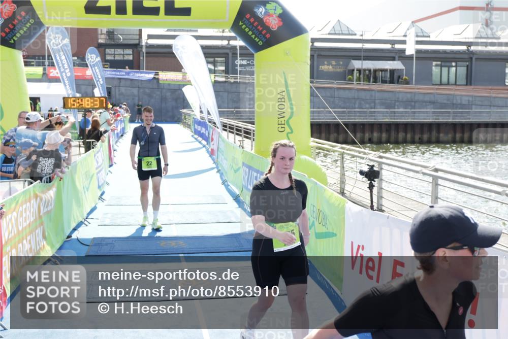 10.08.2025 - GEWOBA Citytriathlon Bremen H.Heesch http://msf.ph/oto/8553910 10.08.2025 15:48:41 Ziel 355 meine-sportfotos.de