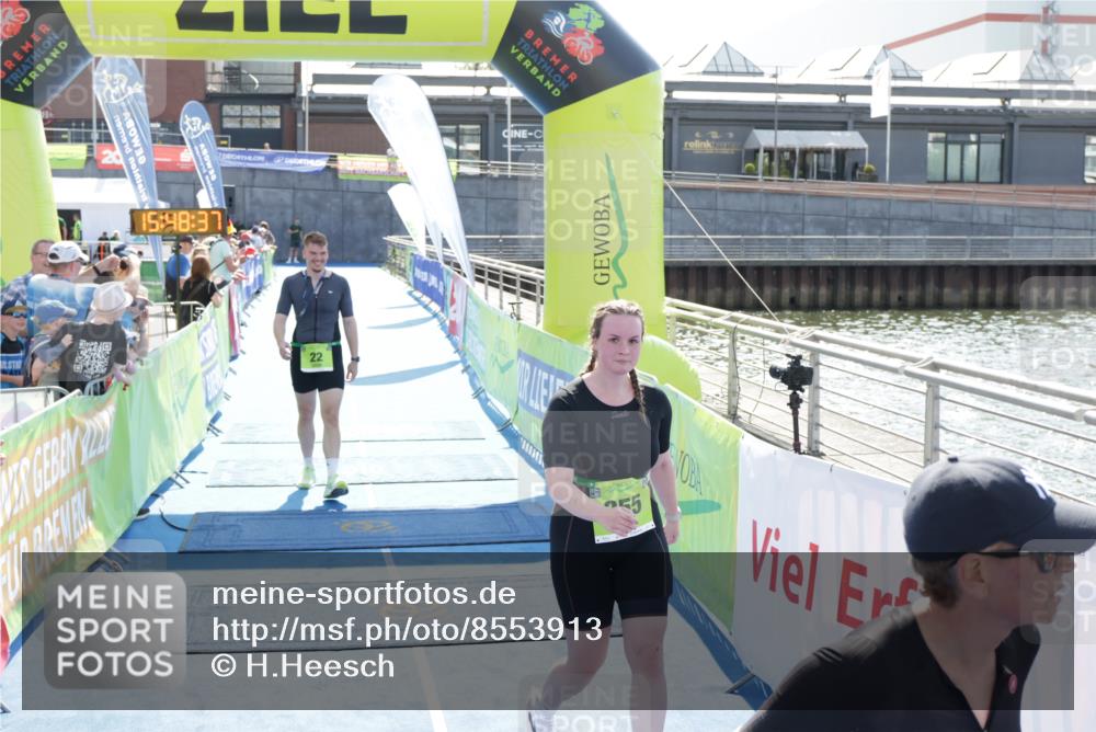10.08.2025 - GEWOBA Citytriathlon Bremen H.Heesch http://msf.ph/oto/8553913 10.08.2025 15:48:41 Ziel 355 meine-sportfotos.de