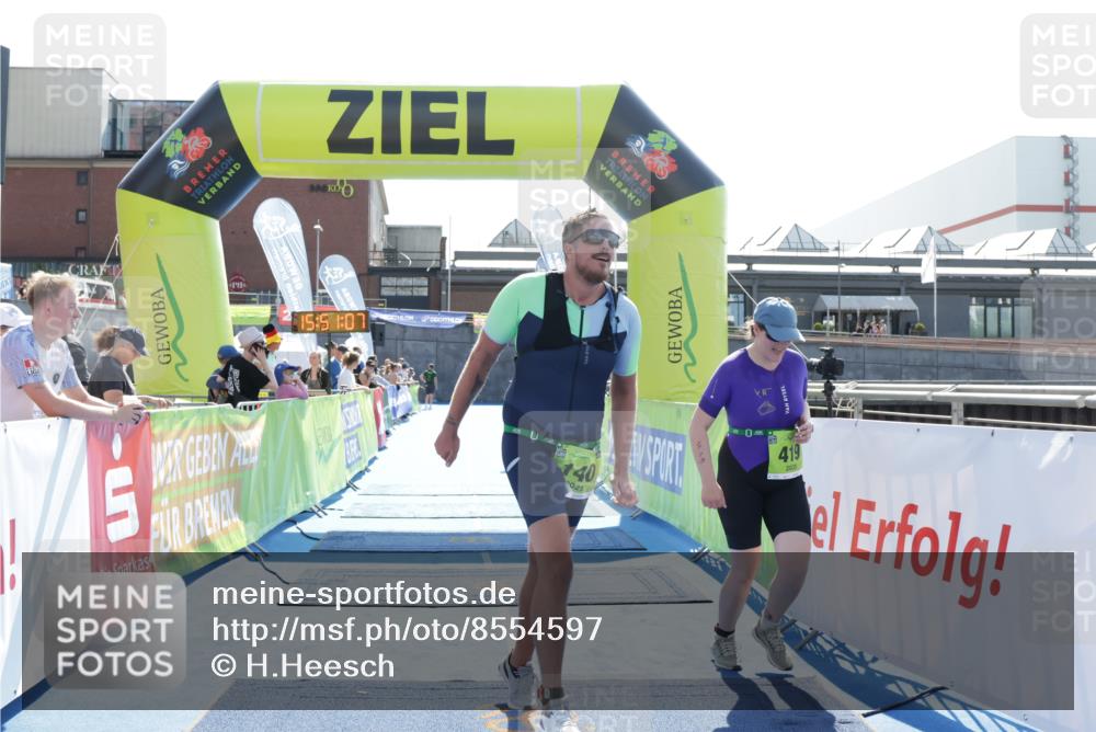 10.08.2025 - GEWOBA Citytriathlon Bremen H.Heesch http://msf.ph/oto/8554597 10.08.2025 15:51:11 Ziel 140, 419 meine-sportfotos.de
