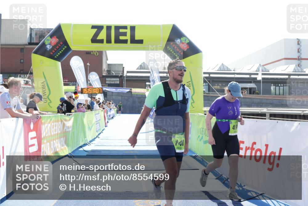 10.08.2025 - GEWOBA Citytriathlon Bremen H.Heesch http://msf.ph/oto/8554599 10.08.2025 15:51:11 Ziel 140, 419 meine-sportfotos.de