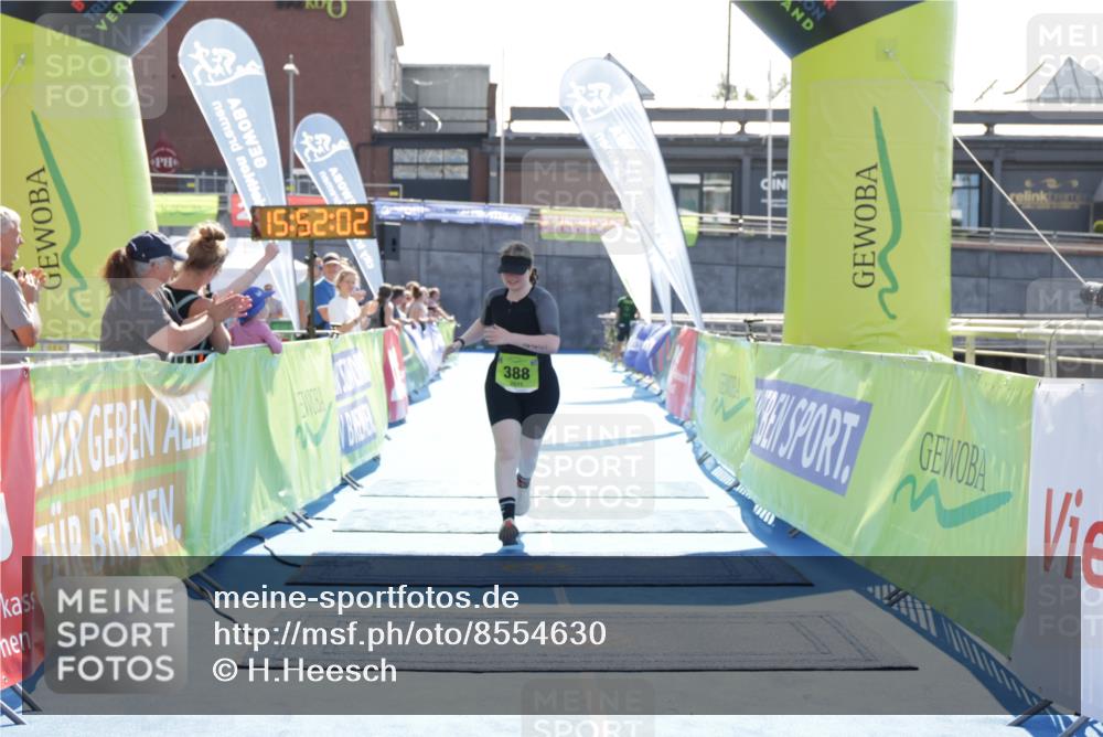 10.08.2025 - GEWOBA Citytriathlon Bremen H.Heesch http://msf.ph/oto/8554630 10.08.2025 15:52:07 Ziel 388 meine-sportfotos.de
