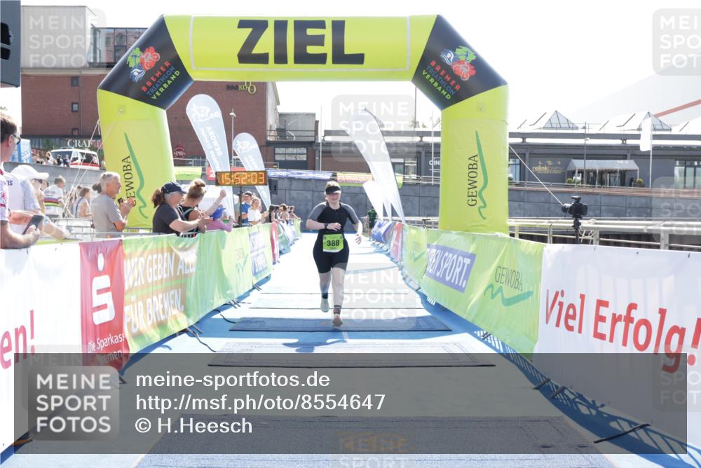 10.08.2025 - GEWOBA Citytriathlon Bremen H.Heesch http://msf.ph/oto/8554647 10.08.2025 15:52:07 Ziel 388 meine-sportfotos.de