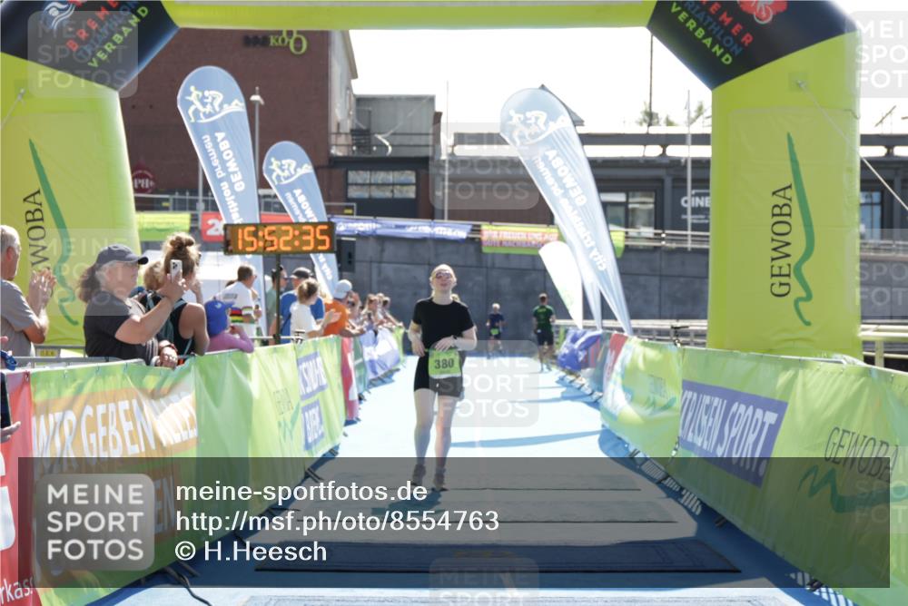 10.08.2025 - GEWOBA Citytriathlon Bremen H.Heesch http://msf.ph/oto/8554763 10.08.2025 15:52:39 Ziel 339, 380 meine-sportfotos.de