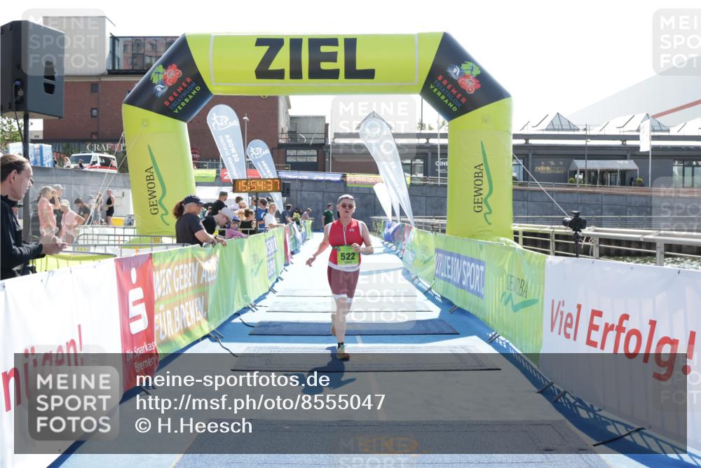 10.08.2025 - GEWOBA Citytriathlon Bremen H.Heesch http://msf.ph/oto/8555047 10.08.2025 15:54:40 Ziel 522 meine-sportfotos.de