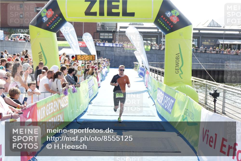 10.08.2025 - GEWOBA Citytriathlon Bremen H.Heesch http://msf.ph/oto/8555125 10.08.2025 15:22:21 Ziel 139 meine-sportfotos.de