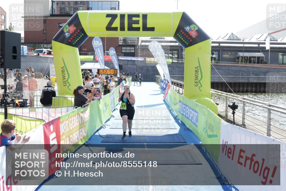 10.08.2025 - GEWOBA Citytriathlon Bremen H.Heesch http://msf.ph/oto/8555148 10.08.2025 15:56:05 Ziel 413 meine-sportfotos.de