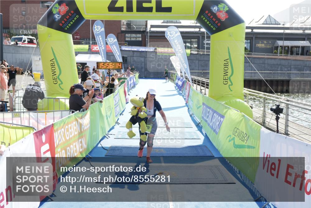 10.08.2025 - GEWOBA Citytriathlon Bremen H.Heesch http://msf.ph/oto/8555281 10.08.2025 15:56:18 Ziel 529 meine-sportfotos.de