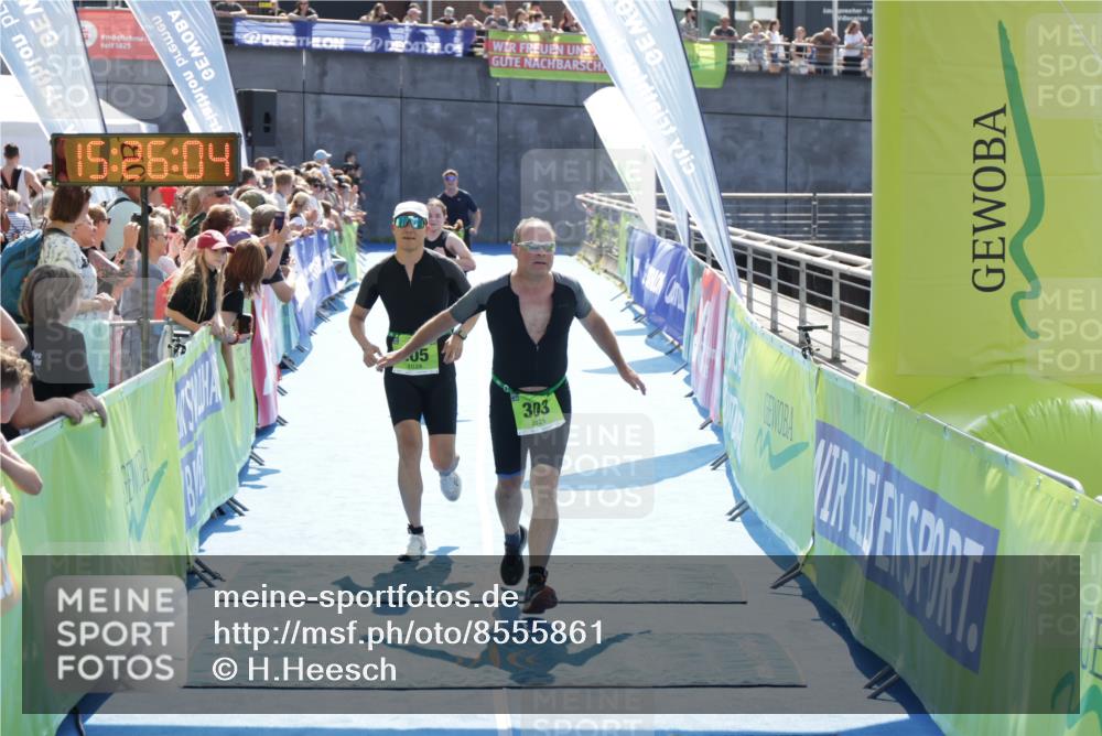 10.08.2025 - GEWOBA Citytriathlon Bremen H.Heesch http://msf.ph/oto/8555861 10.08.2025 15:26:08 Ziel 29, 205, 303, 323, 404 meine-sportfotos.de