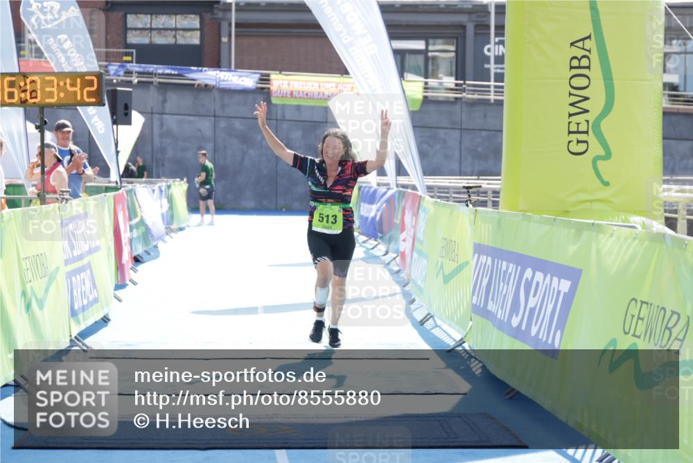 10.08.2025 - GEWOBA Citytriathlon Bremen H.Heesch http://msf.ph/oto/8555880 10.08.2025 16:03:46 Ziel 513 meine-sportfotos.de