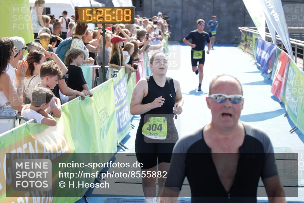 10.08.2025 - GEWOBA Citytriathlon Bremen H.Heesch http://msf.ph/oto/8555882 10.08.2025 15:26:12 Ziel 130, 205, 303, 404 meine-sportfotos.de