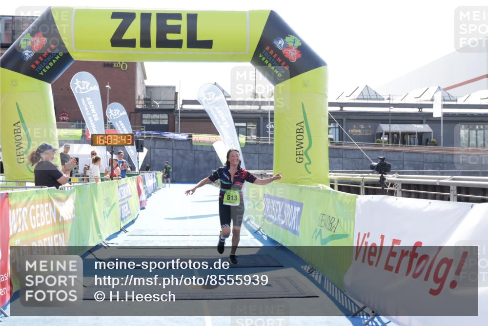 10.08.2025 - GEWOBA Citytriathlon Bremen H.Heesch http://msf.ph/oto/8555939 10.08.2025 16:03:47 Ziel 513 meine-sportfotos.de
