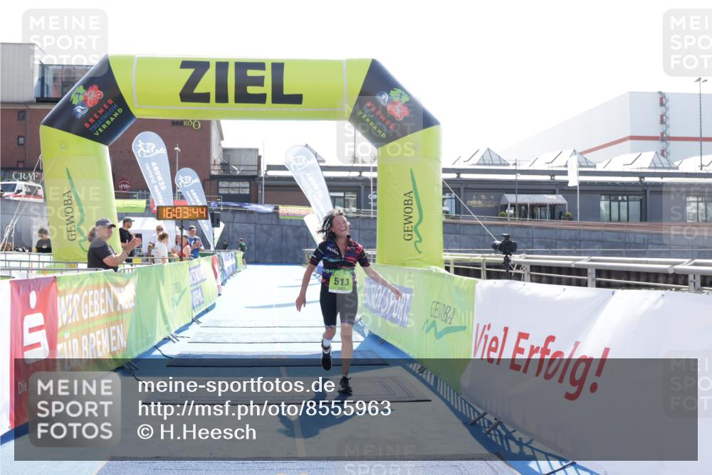 10.08.2025 - GEWOBA Citytriathlon Bremen H.Heesch http://msf.ph/oto/8555963 10.08.2025 16:03:48 Ziel 513 meine-sportfotos.de