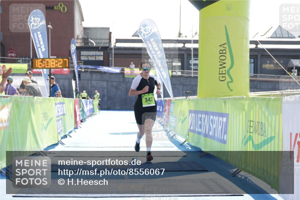 10.08.2025 - GEWOBA Citytriathlon Bremen H.Heesch http://msf.ph/oto/8556067 10.08.2025 16:08:32 Ziel 343 meine-sportfotos.de